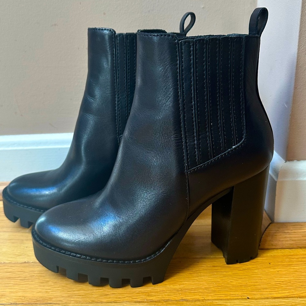 Antonio Melani heeled boots